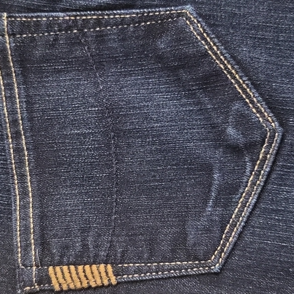 Jeans - Picture 6 of 8